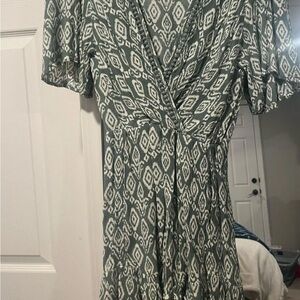 Lily Rose Black and White Maxi Sundress with Flutter Sleeves